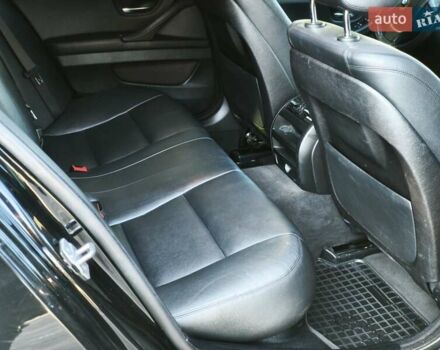 Чорний БМВ 5 Серія, об'ємом двигуна 2 л та пробігом 198 тис. км за 12500 $, фото 27 на Automoto.ua