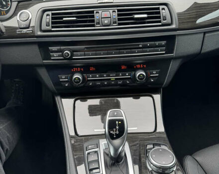 Чорний БМВ 5 Серія, об'ємом двигуна 3 л та пробігом 230 тис. км за 26700 $, фото 44 на Automoto.ua