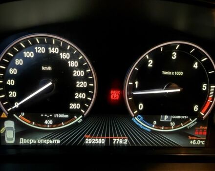 Черный БМВ 5 Серия, объемом двигателя 3 л и пробегом 290 тыс. км за 10500 $, фото 4 на Automoto.ua