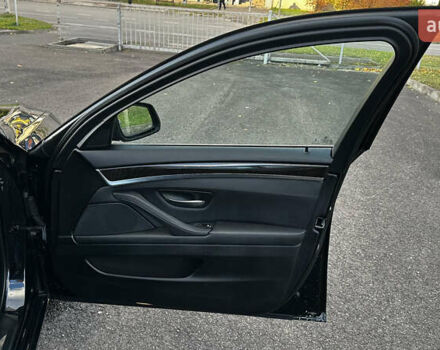 Чорний БМВ 5 Серія, об'ємом двигуна 2 л та пробігом 215 тис. км за 13500 $, фото 10 на Automoto.ua