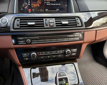 Чорний БМВ 5 Серія, об'ємом двигуна 2 л та пробігом 134 тис. км за 17500 $, фото 15 на Automoto.ua