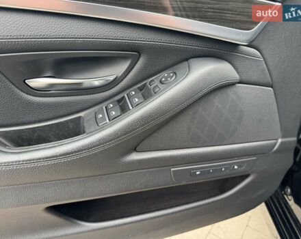 Чорний БМВ 5 Серія, об'ємом двигуна 3 л та пробігом 230 тис. км за 26700 $, фото 40 на Automoto.ua