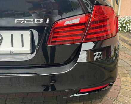 Чорний БМВ 5 Серія, об'ємом двигуна 2 л та пробігом 226 тис. км за 14700 $, фото 6 на Automoto.ua