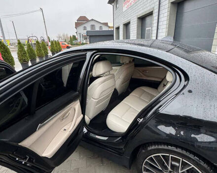 Черный БМВ 5 Серия, объемом двигателя 3 л и пробегом 137 тыс. км за 19500 $, фото 4 на Automoto.ua