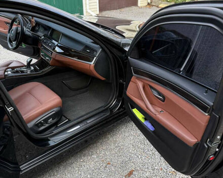 Чорний БМВ 5 Серія, об'ємом двигуна 2 л та пробігом 134 тис. км за 17500 $, фото 6 на Automoto.ua