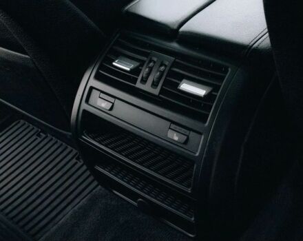 Чорний БМВ 5 Серія, об'ємом двигуна 2 л та пробігом 104 тис. км за 10900 $, фото 23 на Automoto.ua