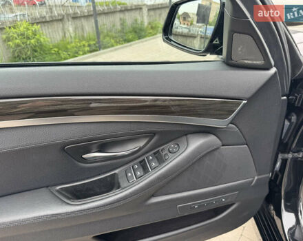 Чорний БМВ 5 Серія, об'ємом двигуна 3 л та пробігом 230 тис. км за 26700 $, фото 39 на Automoto.ua