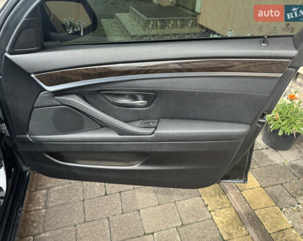 Чорний БМВ 5 Серія, об'ємом двигуна 2 л та пробігом 226 тис. км за 14700 $, фото 28 на Automoto.ua