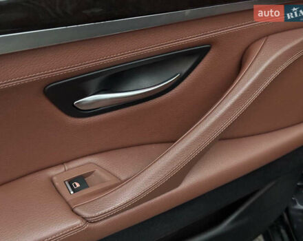БМВ 5 Серия 2015 в Киеве на Automoto.ua Черный БМВ 5 Серия, объемом двигателя 2 л и пробегом 100 тыс. км за 16300 $, фото 26 на Automoto.ua