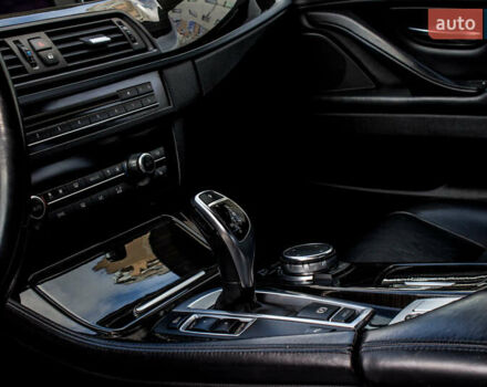 БМВ 5 Серия 2015 в Львове на Automoto.ua Черный БМВ 5 Серия, объемом двигателя 2 л и пробегом 183 тыс. км за 14800 $, фото 58 на Automoto.ua