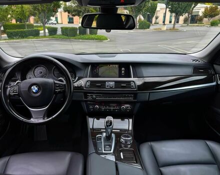 Чорний БМВ 5 Серія, об'ємом двигуна 2 л та пробігом 75 тис. км за 10500 $, фото 7 на Automoto.ua