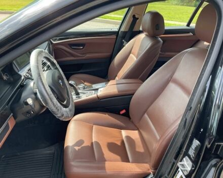 Черный БМВ 5 Серия, объемом двигателя 3 л и пробегом 100 тыс. км за 11000 $, фото 8 на Automoto.ua