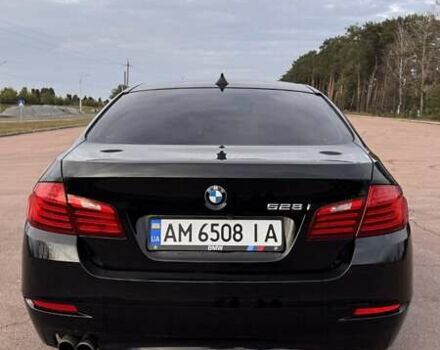 Чорний БМВ 5 Серія, об'ємом двигуна 2 л та пробігом 164 тис. км за 13500 $, фото 4 на Automoto.ua