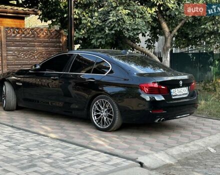 Черный БМВ 5 Серия, объемом двигателя 2 л и пробегом 105 тыс. км за 19200 $, фото 4 на Automoto.ua