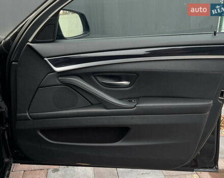 Черный БМВ 5 Серия, объемом двигателя 2 л и пробегом 105 тыс. км за 21300 $, фото 18 на Automoto.ua