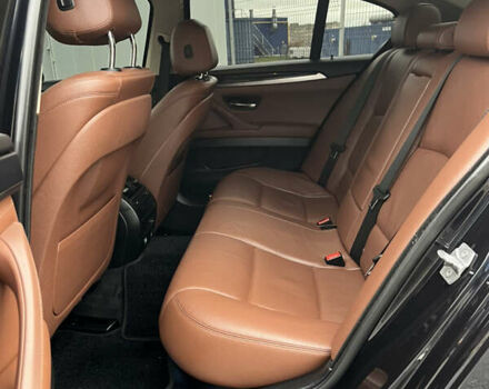 Чорний БМВ 5 Серія, об'ємом двигуна 2 л та пробігом 180 тис. км за 21500 $, фото 29 на Automoto.ua