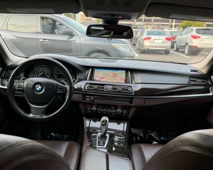 Черный БМВ 5 Серия, объемом двигателя 3 л и пробегом 74 тыс. км за 17000 $, фото 12 на Automoto.ua