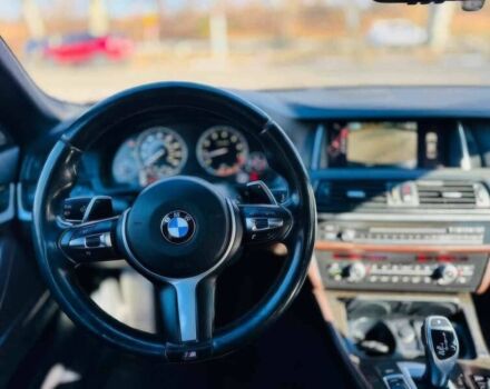 Черный БМВ 5 Серия, объемом двигателя 3 л и пробегом 79 тыс. км за 10000 $, фото 8 на Automoto.ua