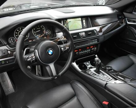 Черный БМВ 5 Серия, объемом двигателя 4.4 л и пробегом 75 тыс. км за 10000 $, фото 7 на Automoto.ua