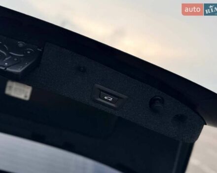 Чорний БМВ 5 Серія, об'ємом двигуна 2 л та пробігом 102 тис. км за 18500 $, фото 10 на Automoto.ua