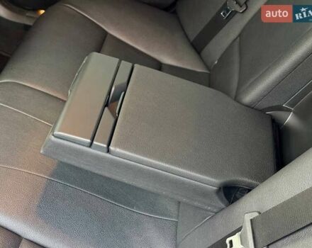 Чорний БМВ 5 Серія, об'ємом двигуна 2 л та пробігом 102 тис. км за 18500 $, фото 27 на Automoto.ua