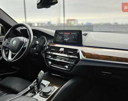 Черный БМВ 5 Серия, объемом двигателя 2 л и пробегом 159 тыс. км за 23499 $, фото 65 на Automoto.ua