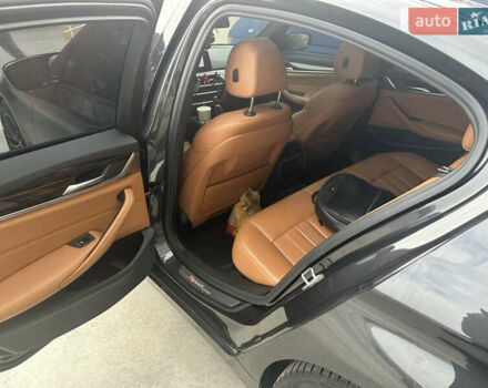 Черный БМВ 5 Серия, объемом двигателя 2 л и пробегом 113 тыс. км за 26500 $, фото 6 на Automoto.ua