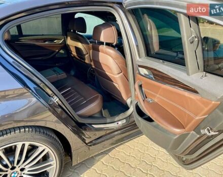 Чорний БМВ 5 Серія, об'ємом двигуна 3 л та пробігом 73 тис. км за 36800 $, фото 18 на Automoto.ua