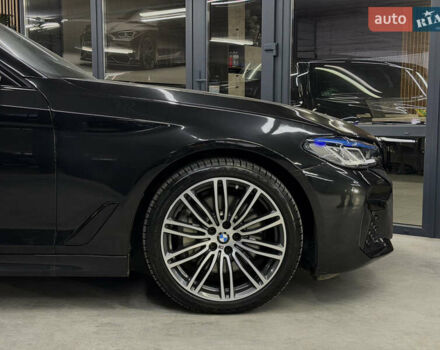 Чорний БМВ 5 Серія, об'ємом двигуна 3 л та пробігом 160 тис. км за 29900 $, фото 4 на Automoto.ua