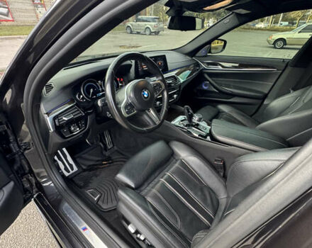 Черный БМВ 5 Серия, объемом двигателя 3 л и пробегом 260 тыс. км за 28999 $, фото 10 на Automoto.ua