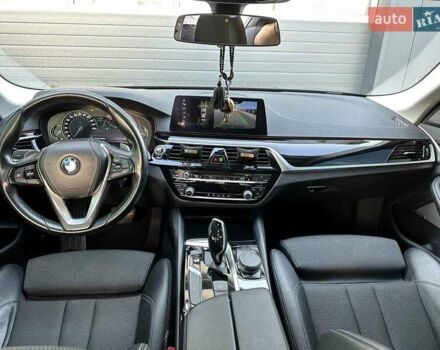 Черный БМВ 5 Серия, объемом двигателя 2 л и пробегом 126 тыс. км за 27700 $, фото 7 на Automoto.ua