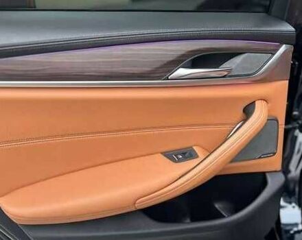 Чорний БМВ 5 Серія, об'ємом двигуна 3 л та пробігом 130 тис. км за 23000 $, фото 6 на Automoto.ua