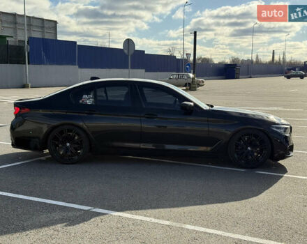 Черный БМВ 5 Серия, объемом двигателя 3 л и пробегом 110 тыс. км за 36500 $, фото 3 на Automoto.ua