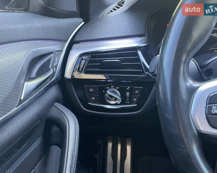 Черный БМВ 5 Серия, объемом двигателя 2 л и пробегом 108 тыс. км за 30500 $, фото 18 на Automoto.ua