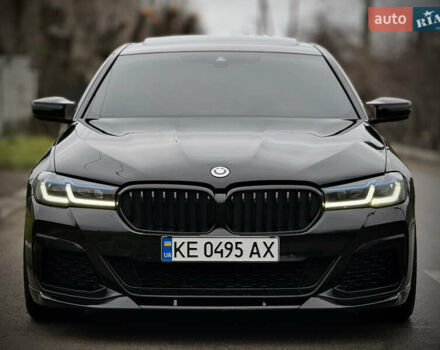 Черный БМВ 5 Серия, объемом двигателя 3 л и пробегом 130 тыс. км за 36500 $, фото 3 на Automoto.ua