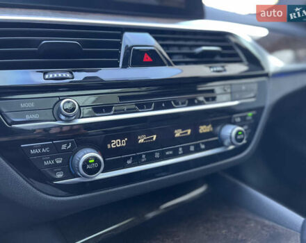 Черный БМВ 5 Серия, объемом двигателя 2 л и пробегом 132 тыс. км за 26700 $, фото 47 на Automoto.ua