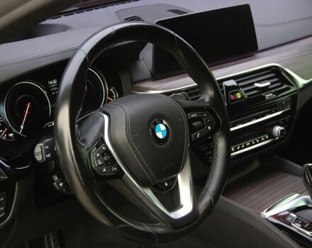 Чорний БМВ 5 Серія, об'ємом двигуна 2 л та пробігом 62 тис. км за 31000 $, фото 14 на Automoto.ua