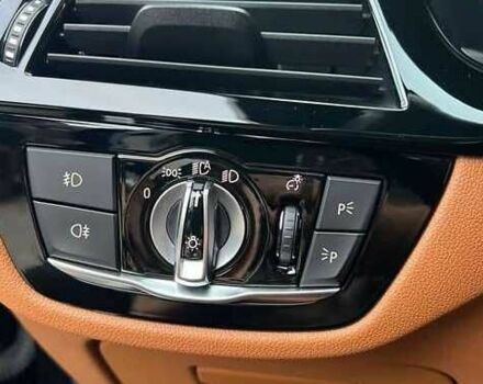 Чорний БМВ 5 Серія, об'ємом двигуна 3 л та пробігом 130 тис. км за 23000 $, фото 9 на Automoto.ua