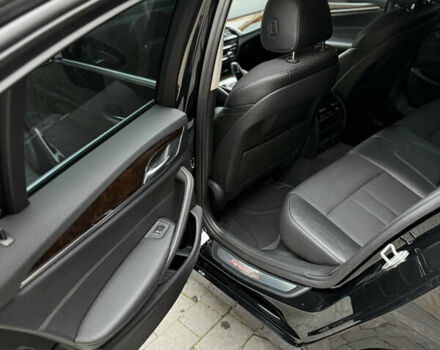 Чорний БМВ 5 Серія, об'ємом двигуна 2 л та пробігом 187 тис. км за 27499 $, фото 8 на Automoto.ua