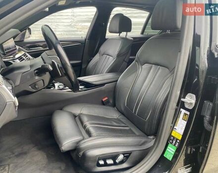 БМВ 5 Серия 2017 в Киеве на Automoto.ua Черный БМВ 5 Серия, объемом двигателя 3 л и пробегом 99 тыс. км за 31990 $, фото 8 на Automoto.ua