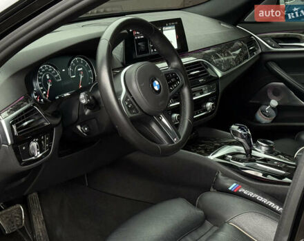 Черный БМВ 5 Серия, объемом двигателя 3 л и пробегом 130 тыс. км за 36500 $, фото 11 на Automoto.ua