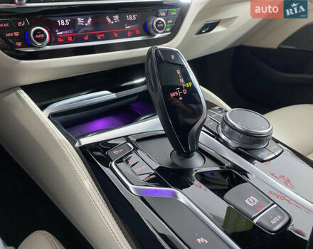 Черный БМВ 5 Серия, объемом двигателя 3 л и пробегом 180 тыс. км за 39950 $, фото 34 на Automoto.ua