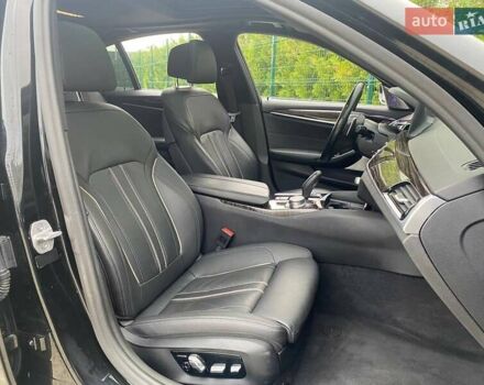 БМВ 5 Серия 2017 в Киеве на Automoto.ua Черный БМВ 5 Серия, объемом двигателя 3 л и пробегом 99 тыс. км за 31990 $, фото 11 на Automoto.ua