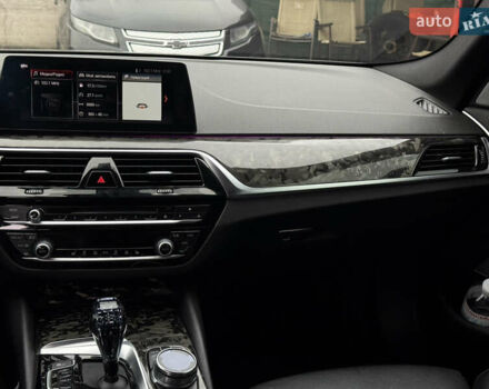 Черный БМВ 5 Серия, объемом двигателя 3 л и пробегом 130 тыс. км за 36500 $, фото 15 на Automoto.ua