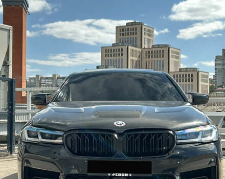 Черный БМВ 5 Серия, объемом двигателя 3 л и пробегом 130 тыс. км за 33333 $, фото 9 на Automoto.ua