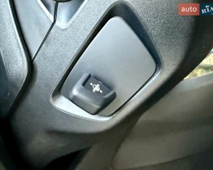 Черный БМВ 5 Серия, объемом двигателя 2 л и пробегом 189 тыс. км за 23400 $, фото 51 на Automoto.ua