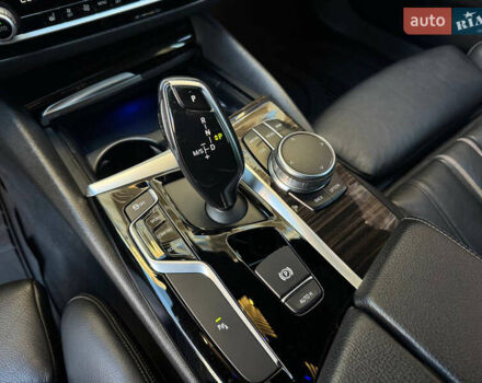 Черный БМВ 5 Серия, объемом двигателя 3 л и пробегом 97 тыс. км за 28900 $, фото 23 на Automoto.ua