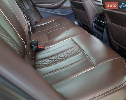 Черный БМВ 5 Серия, объемом двигателя 2 л и пробегом 135 тыс. км за 32000 $, фото 18 на Automoto.ua