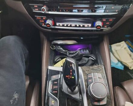 Чорний БМВ 5 Серія, об'ємом двигуна 2.99 л та пробігом 133 тис. км за 21500 $, фото 8 на Automoto.ua