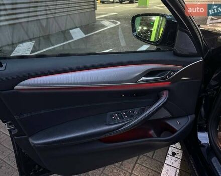 Чорний БМВ 5 Серія, об'ємом двигуна 2 л та пробігом 288 тис. км за 22500 $, фото 11 на Automoto.ua
